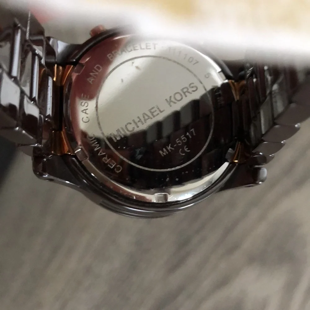 Michael Kors Watch - Picture 11 of 15